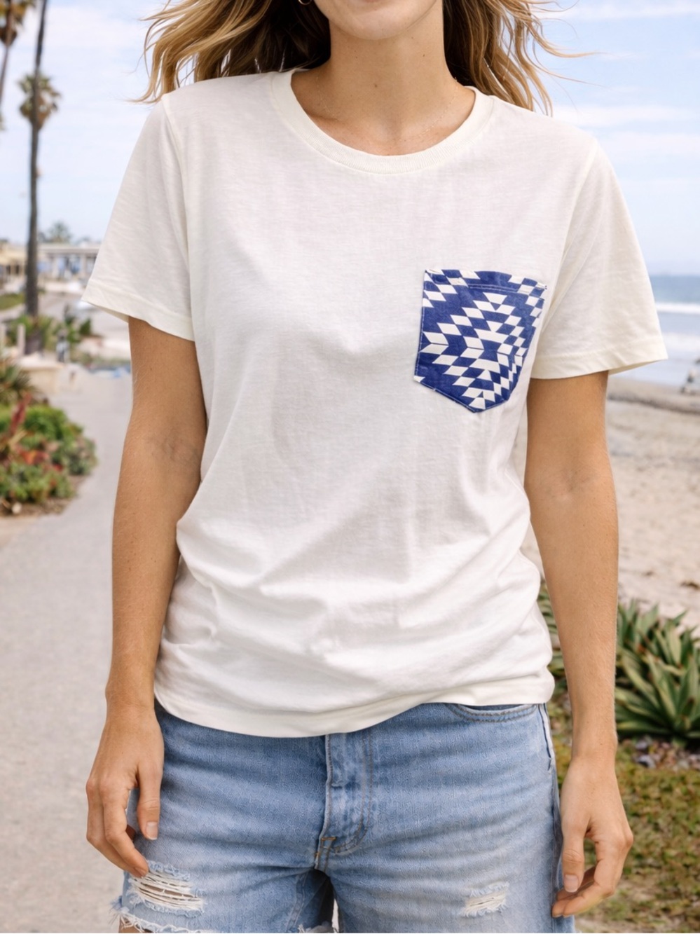 NWT Rip Curl Pocket Tee